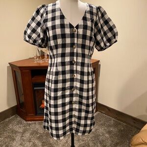 Black and White Gingham Check Puff Sleeve V-Neck A-Line Dress